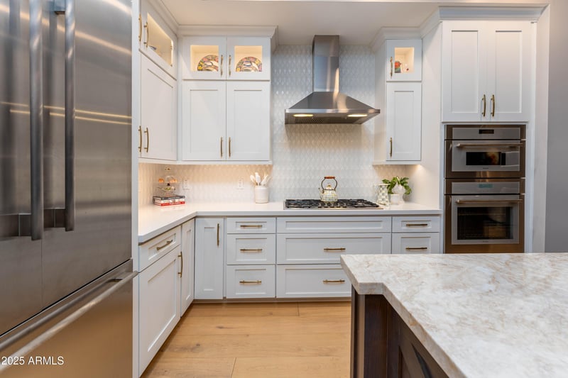 5250 Deer Valley Dr #304, Phoenix, AZ 85054