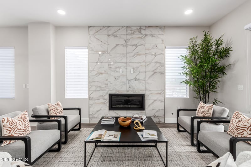 5250 E Deer Valley Dr #243, Phoenix, AZ 85054