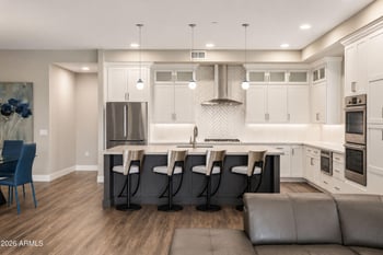 5250 E Deer Valley Dr #353, Phoenix, AZ 85054