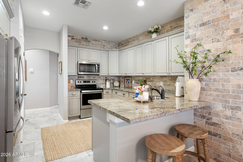 5250 Rolling Ridge Rd, San Tan Valley, AZ 85140