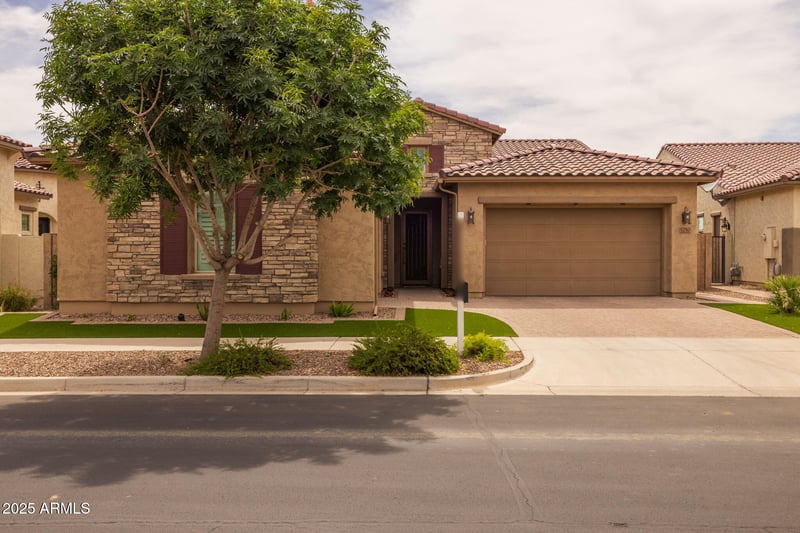 5250 Wesley Cir, Mesa, AZ 85212
