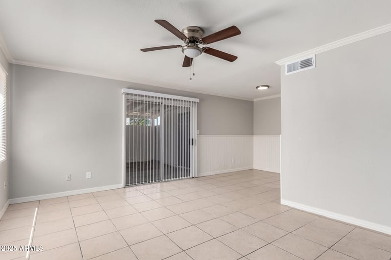 5251 42nd Ln, Phoenix, AZ 85019