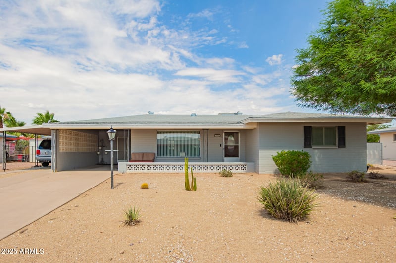 5252 Des Moines St, Mesa, AZ 85205