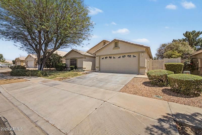 5253 W Frier Dr, Glendale, AZ 85301