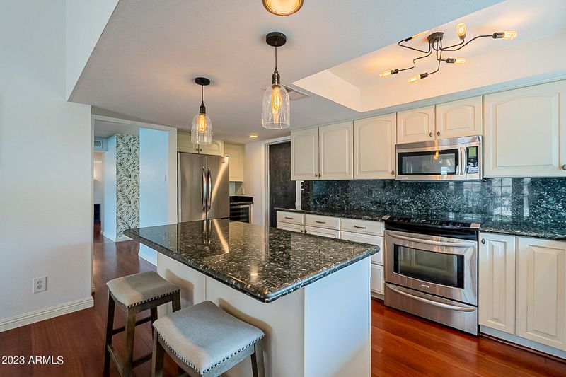 5254 E Beck Ln, Scottsdale, AZ 85254