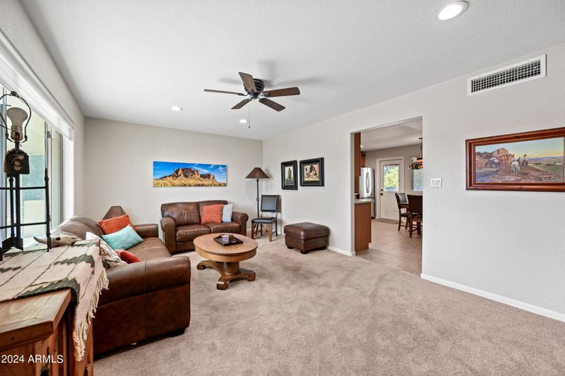 5254 E Cicero St, Mesa, AZ 85205