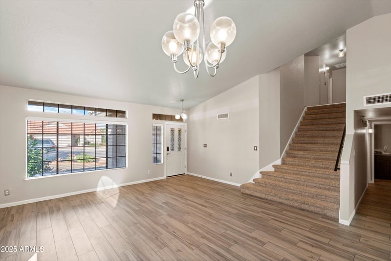 5255 Greenway Cir, Mesa, AZ 85205