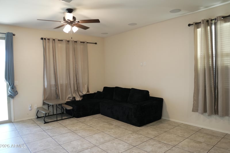 5255 Leodra Ln, Laveen, AZ 85339