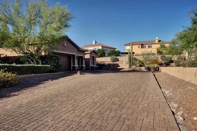 5256 E Barwick Dr, Cave Creek, AZ 85331