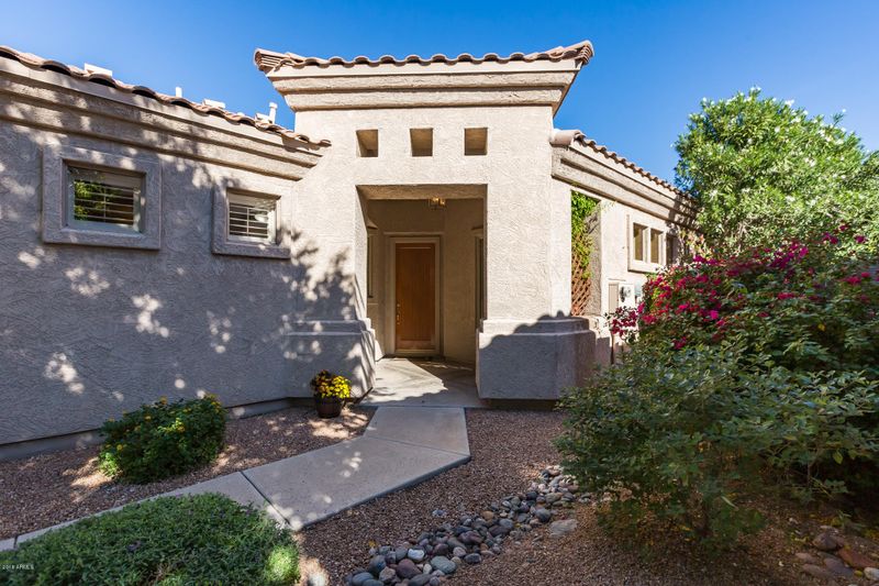 5256 E Patrick Ln, Phoenix, AZ 85054