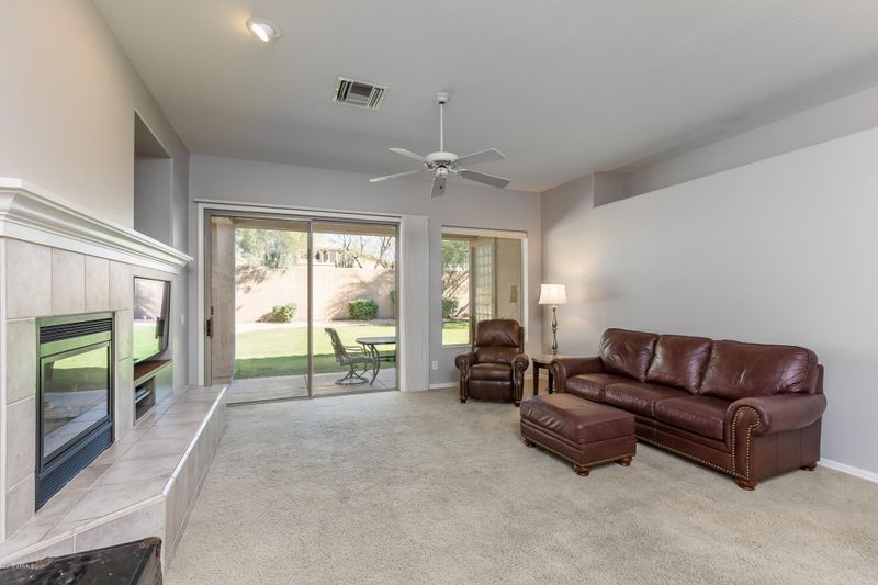 5256 E Patrick Ln, Phoenix, AZ 85054
