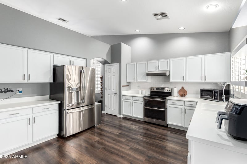 5257 Belmont Ave, Glendale, AZ 85301