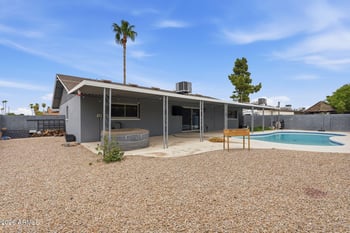 5257 W Acapulco Ln, Glendale, AZ 85306