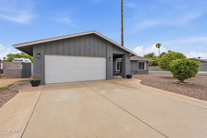 5257 W Acapulco Ln, Glendale, AZ 85306