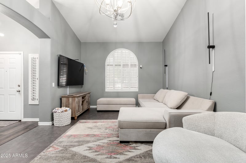 5257 W Belmont Ave, Glendale, AZ 85301