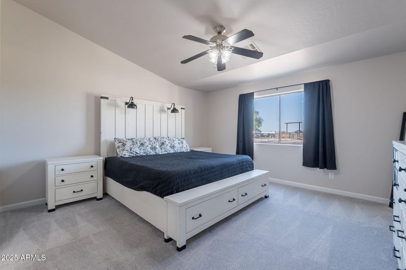 526 Magma Rd, San Tan Valley, AZ 85143