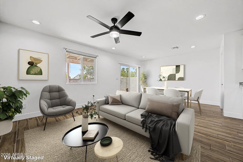 526 S Crismon Rd, Mesa, AZ 85208