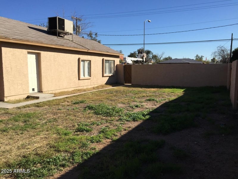 526 S Mesa Dr, Mesa, AZ 85210