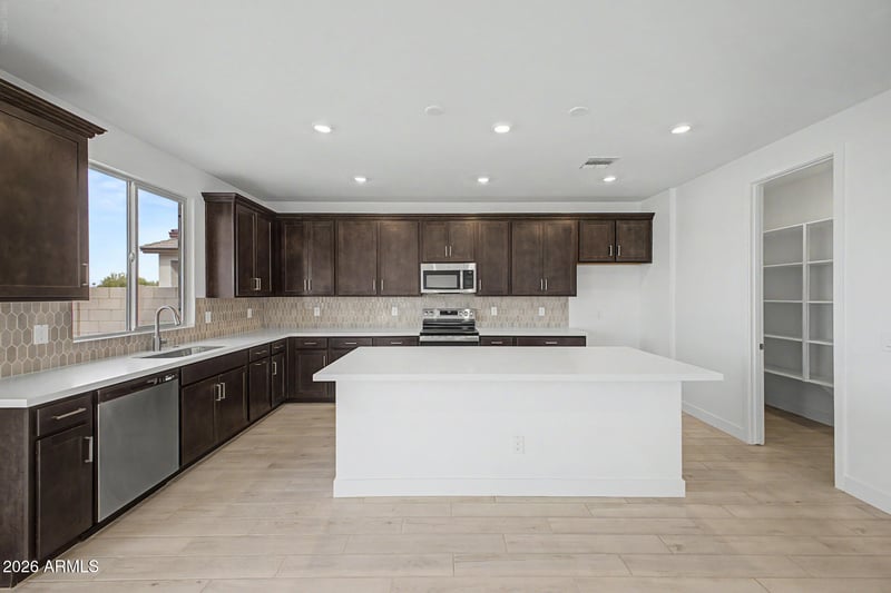 5260 E Cassidy Ln, San Tan Valley, AZ 85143