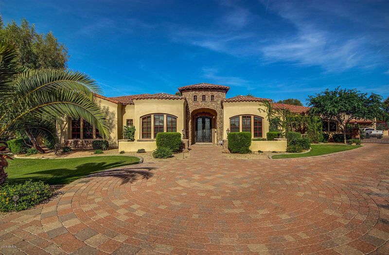 5260 S Ashley Dr, Chandler, AZ 85249