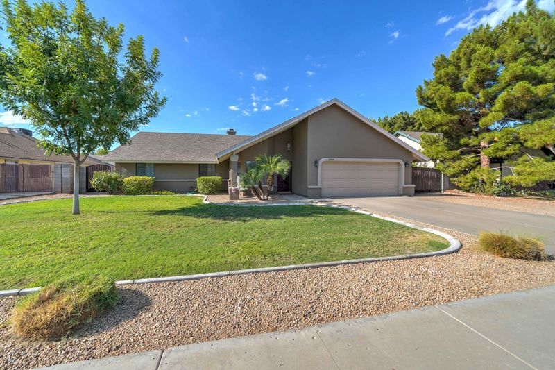 5261 E Catalina Ave, Mesa, AZ 85206