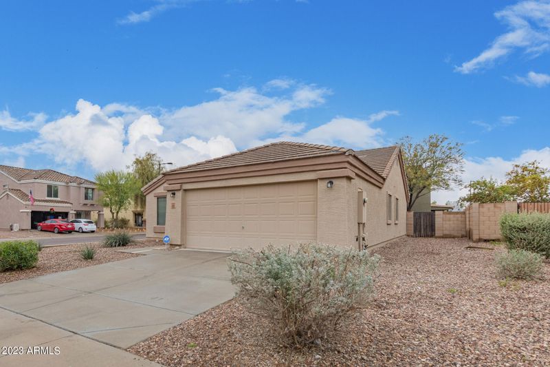 5262 S 236th Cir, Buckeye, AZ 85326