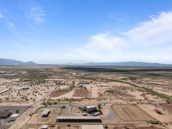 52623 463rd Ave, Wickenburg, AZ 85390