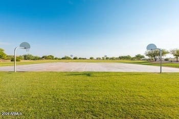 5264 Diatomite Dr, San Tan Valley, AZ 85143