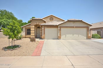 5266 Kaler Cir, Glendale, AZ 85301