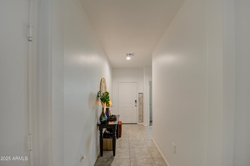 5267 Diatomite Dr, San Tan Valley, AZ 85143
