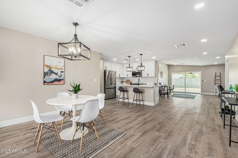 527 19th St, Tempe, AZ 85281