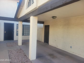 527 4th St #B, Avondale, AZ 85323