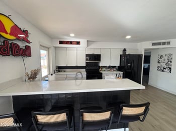 527 E Hermosa Dr, Tempe, AZ 85282
