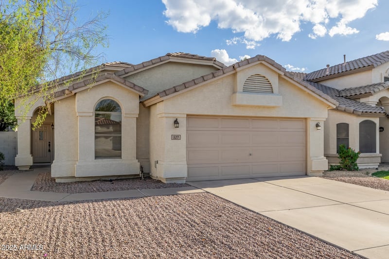527 Kyle Ct, Gilbert, AZ 85296