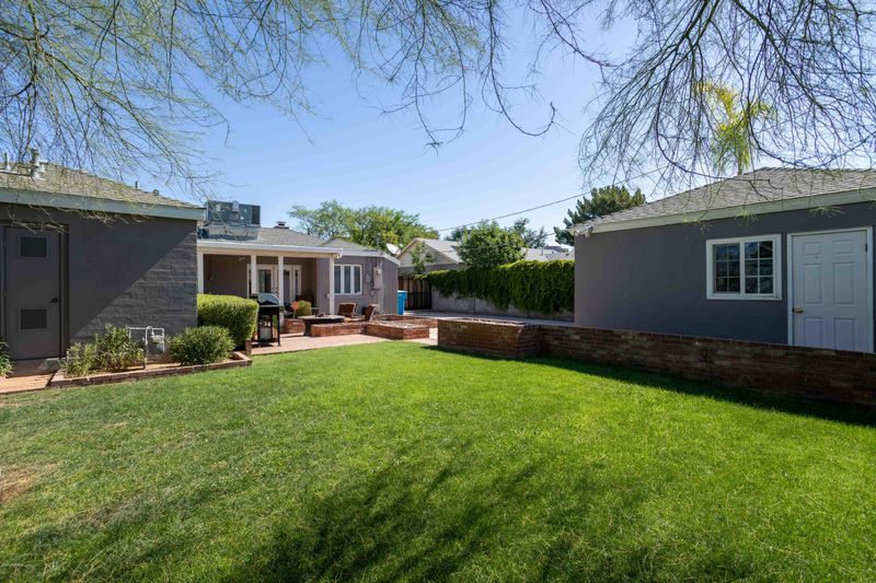 527 W Wilshire Dr, Phoenix, AZ 85003