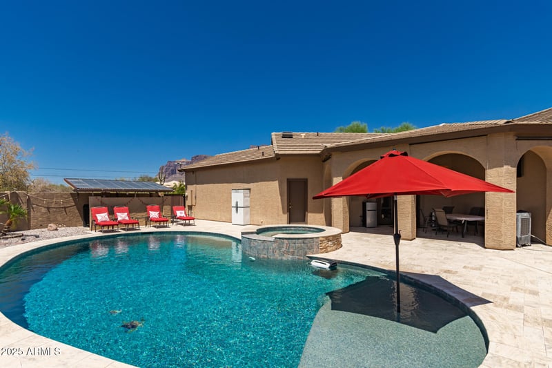 5271 10th Ave, Apache Junction, AZ 85119