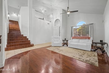 5273 Angela Dr, Glendale, AZ 85308