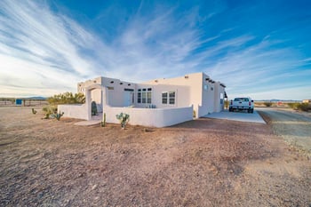 52730 W Williams Rd, Aguila, AZ 85320