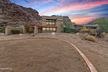 5275 Camelhead Rd, Phoenix, AZ 85018