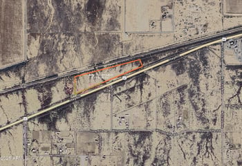 52751 Us Highway 60 -- #-, Aguila, AZ 85320