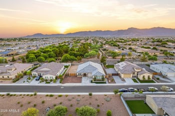 5276 182nd Ln, Litchfield Park, AZ 85340