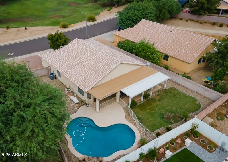 5277 Bryce Ln, Glendale, AZ 85301