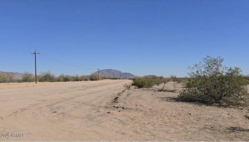 527XX Glendale Ave #-, Tonopah, AZ 85354