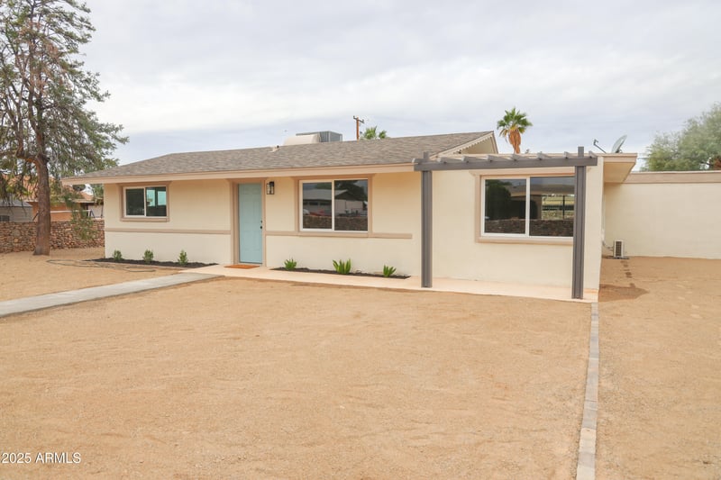 528 97th St, Mesa, AZ 85207