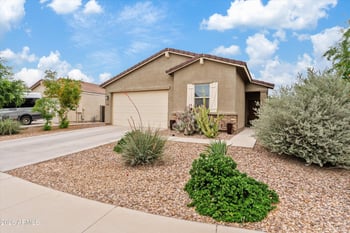 528 Magena Dr, San Tan Valley, AZ 85140