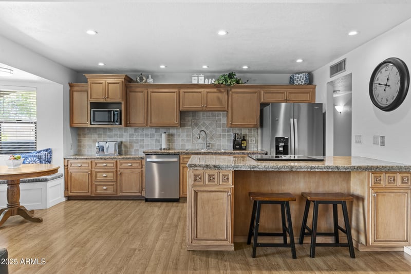528 Renee Dr, Phoenix, AZ 85024