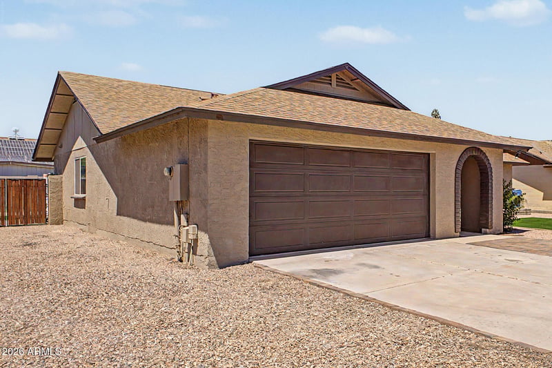 528 W Mohawk Ln, Phoenix, AZ 85027