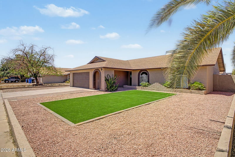 528 W Mohawk Ln, Phoenix, AZ 85027