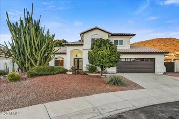 5286 Lone Cactus Dr, Glendale, AZ 85308