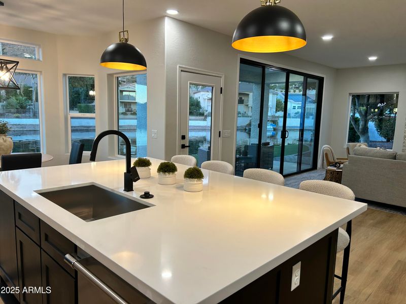 5286 W Lone Cactus Dr, Glendale, AZ 85308
